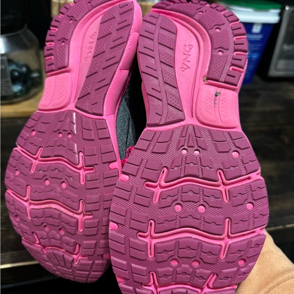 Brooks Trace 2 - Picture 6 of 10